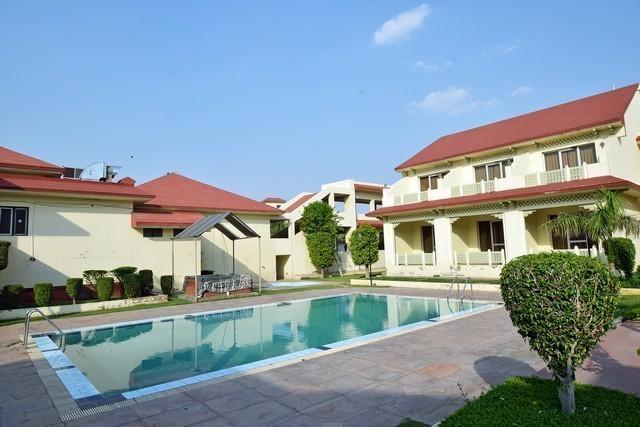 Shiva Oasis Resort Нимрана Экстерьер фото