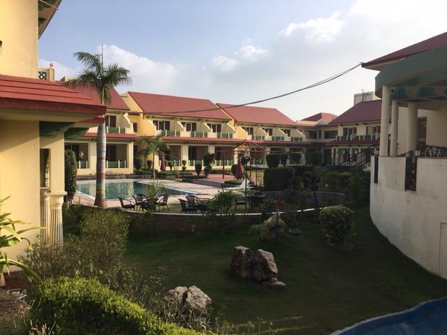 Shiva Oasis Resort Нимрана Экстерьер фото