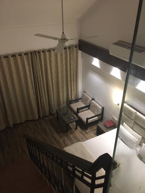 Shiva Oasis Resort Нимрана Экстерьер фото